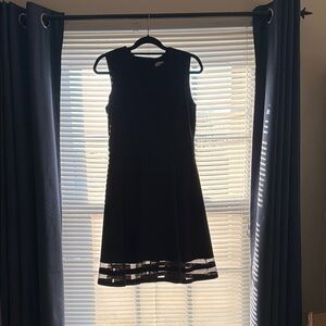 Chic Black Sleeveless Dress